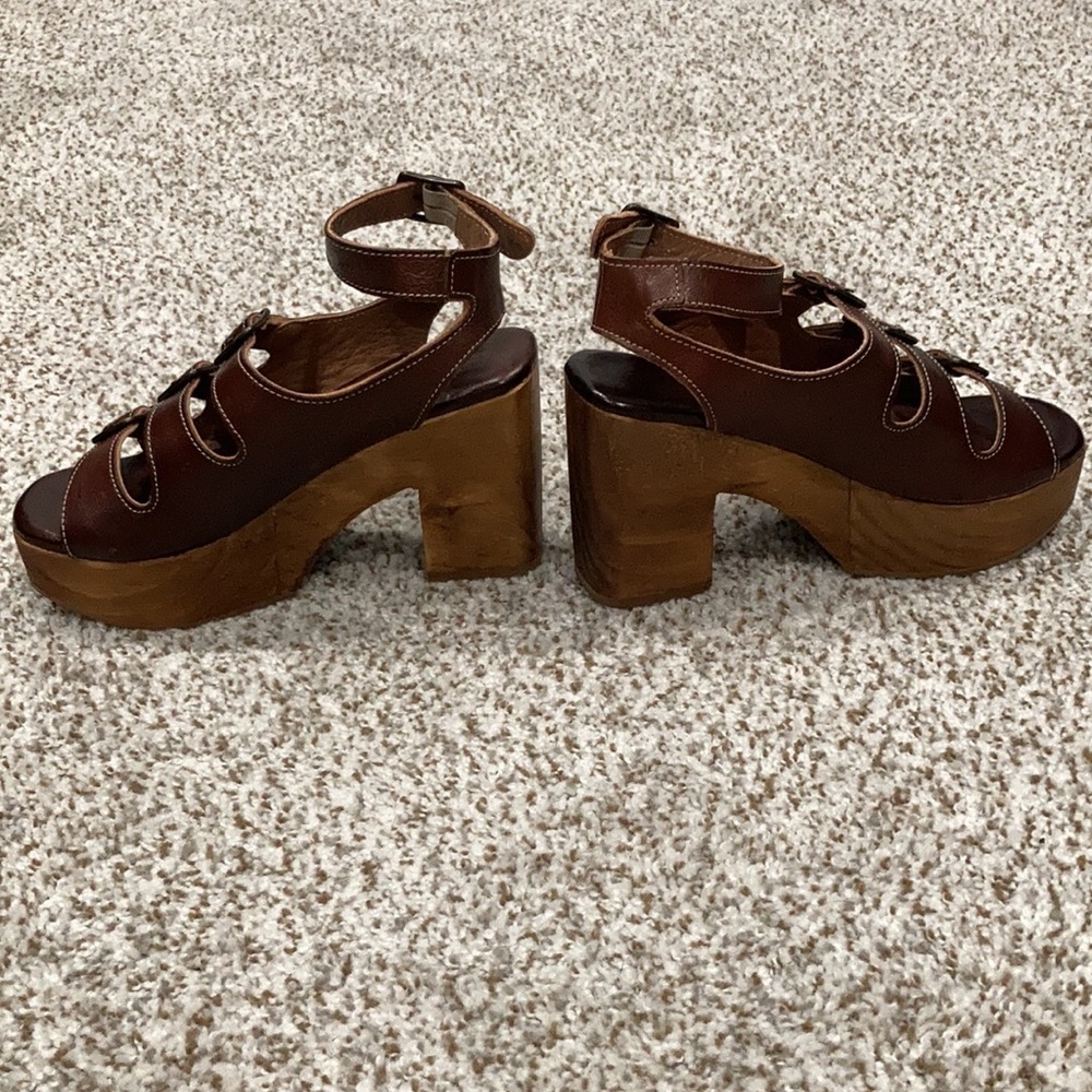 Bed Stu wooden Heels,these fit like a sz 6 IMO - Picture 4 of 11